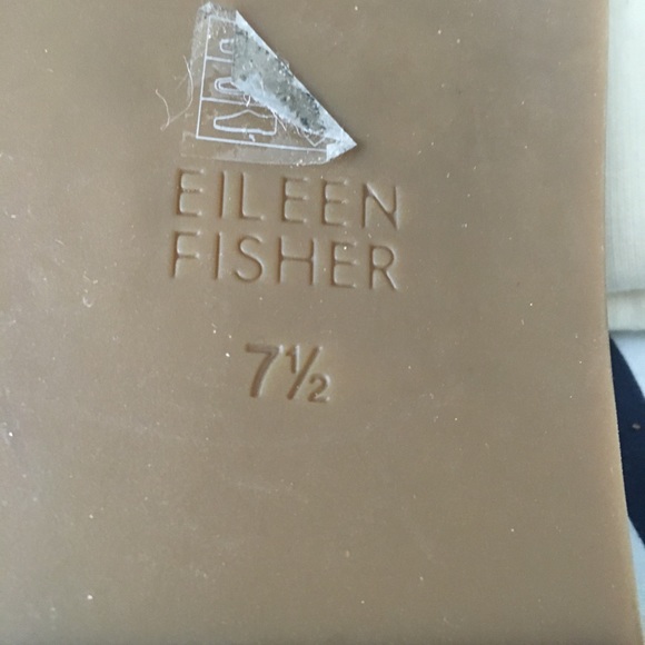 EILEEN FISHER MILLY TUMBLED NUBUCK SANDALS - Picture 6 of 6